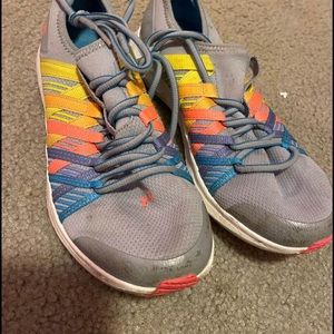 Girls under armour shoes